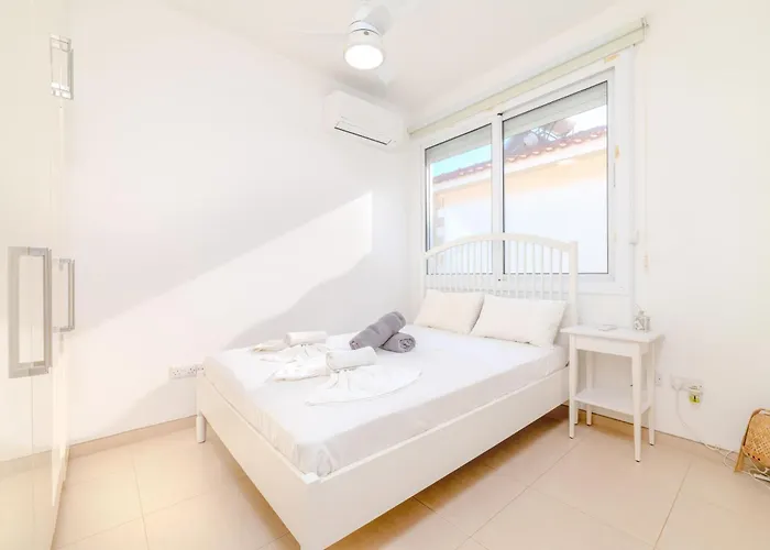 Villa Ayia Thekla House